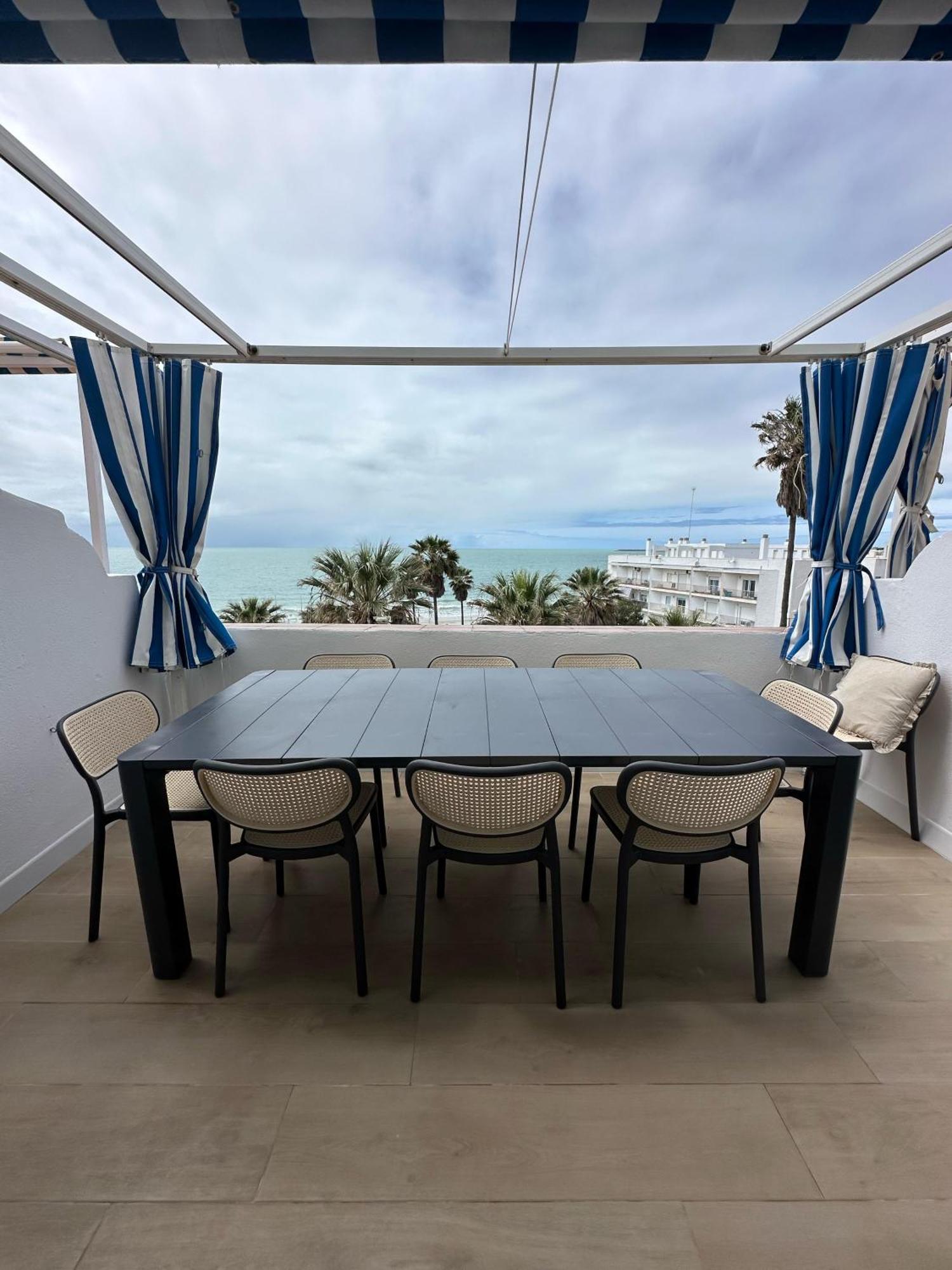Gatu Villa Mar "Preferente Para Mayores De 25 Anos Y Familias " El Puerto de Santa María Buitenkant foto